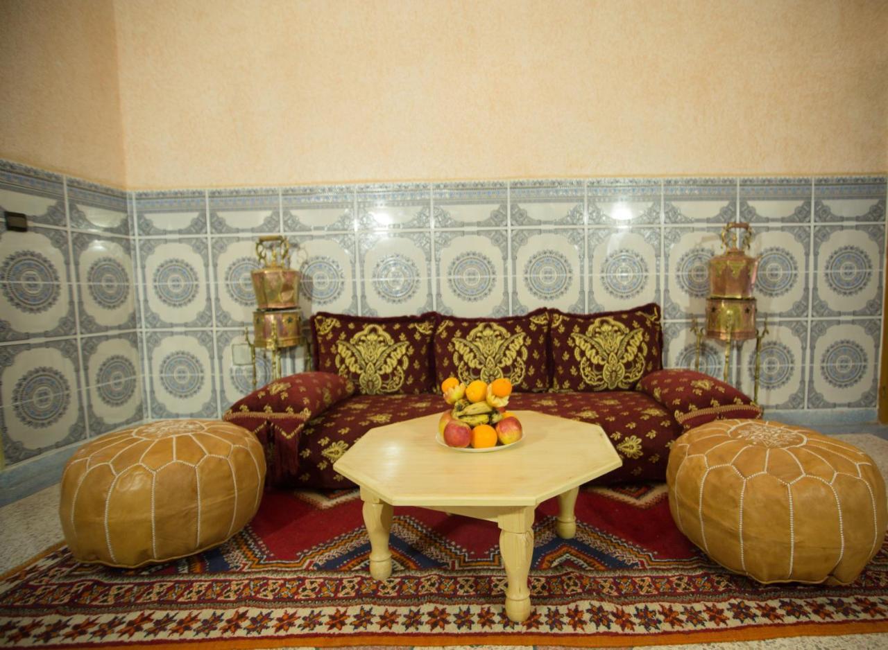 Dar Widad Bed & Breakfast Ouarzazate Exterior photo