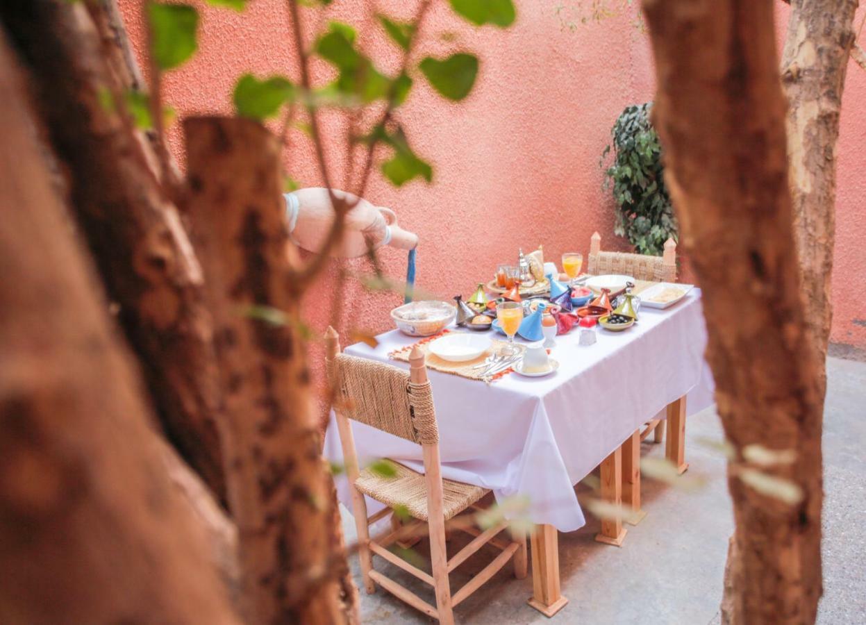 Dar Widad Bed & Breakfast Tajda Exterior photo